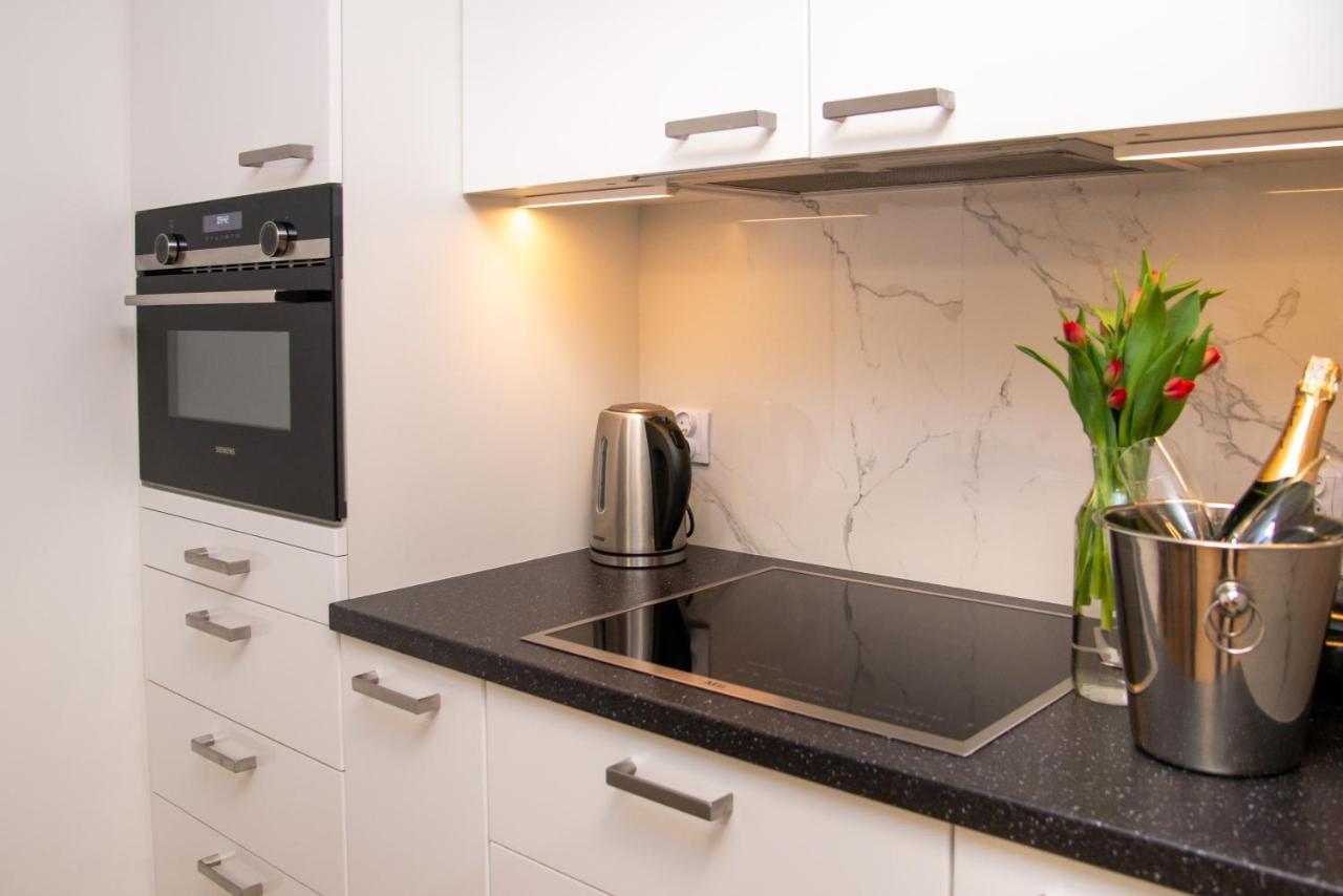 Maya'S Flats & Resorts 49 - Spacious 3 Rooms Apartment In Szafarnia Gdańsk Extérieur photo