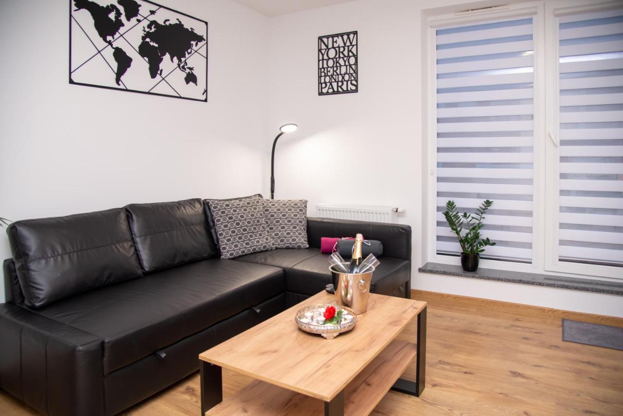 Maya'S Flats & Resorts 49 - Spacious 3 Rooms Apartment In Szafarnia Gdańsk Extérieur photo