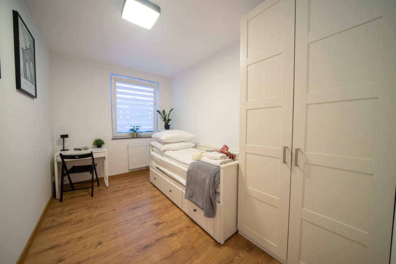 Maya'S Flats & Resorts 49 - Spacious 3 Rooms Apartment In Szafarnia Gdańsk Extérieur photo
